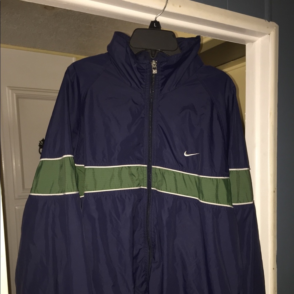 Nike windbreaker